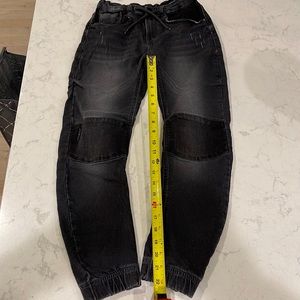 Zara Boys Adorable distressed jean joggers. Size 10.
